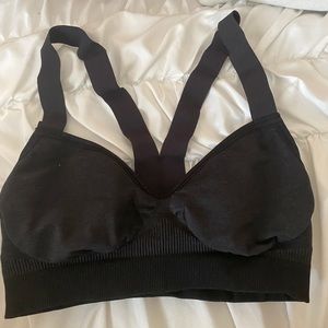 Lulu lemon sports bra